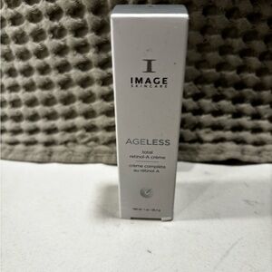 Ageless Total Retinol-A Crème